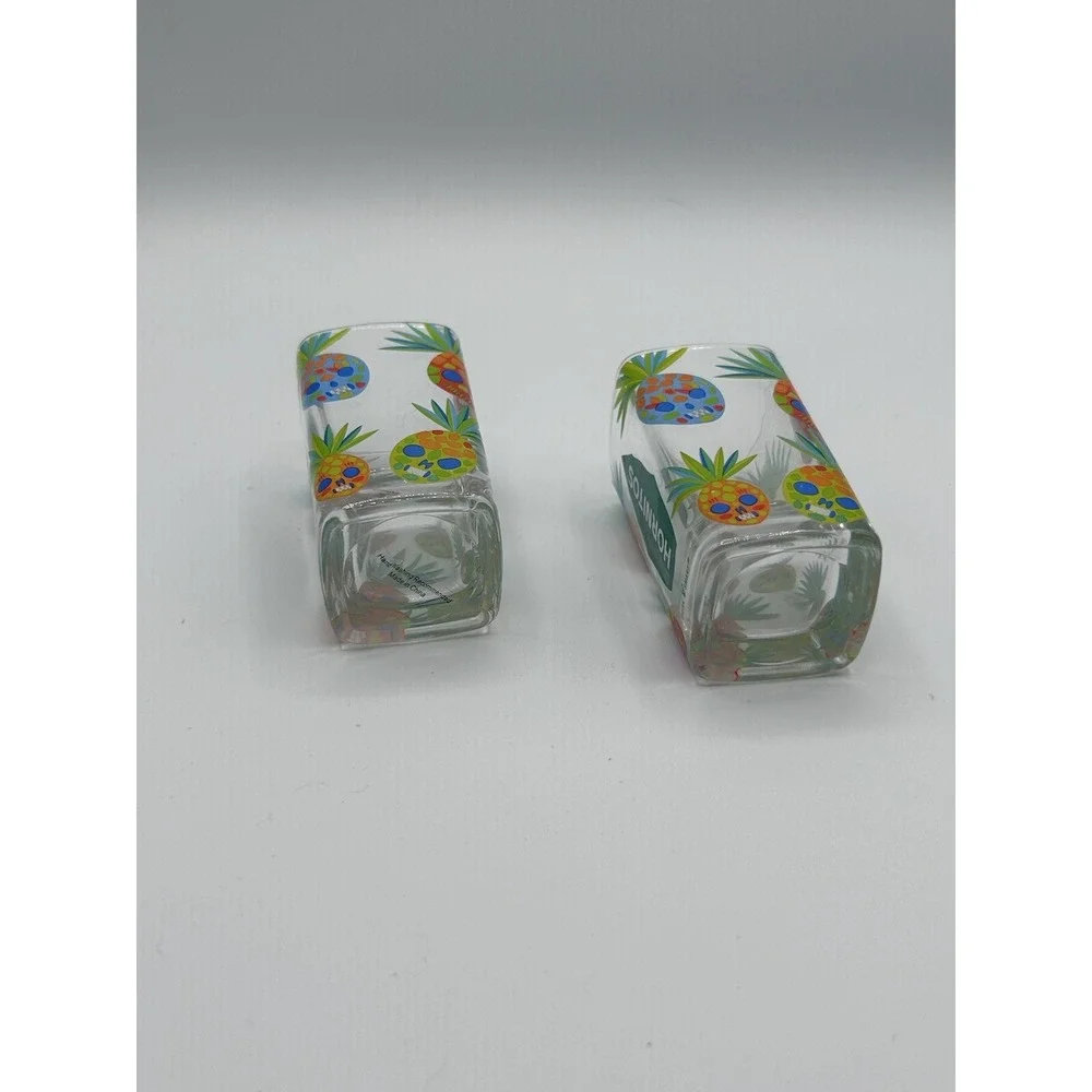 Lot of 2 Hornitos Tequila Shot Glasses Square Pineapple Tiki Skull‎ Pattern 2oz